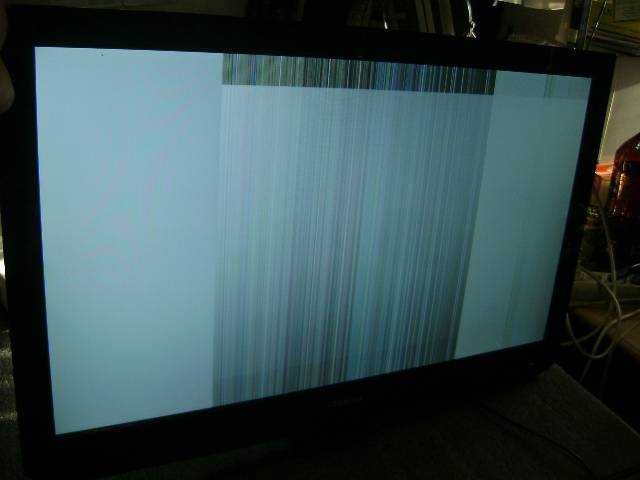Вертикальные или горизонтальные полосы на экране телевизора - как убрать