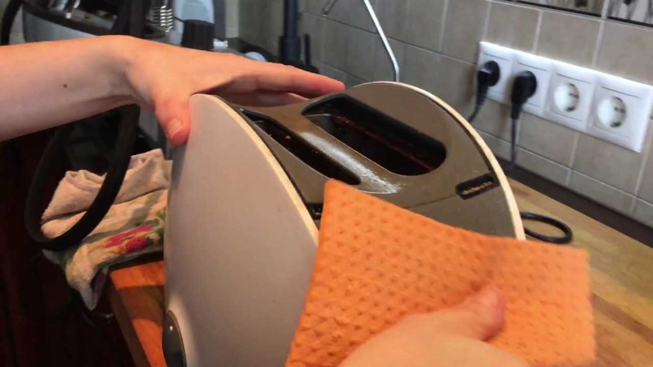 Как очистить тостер внутри и снаружи