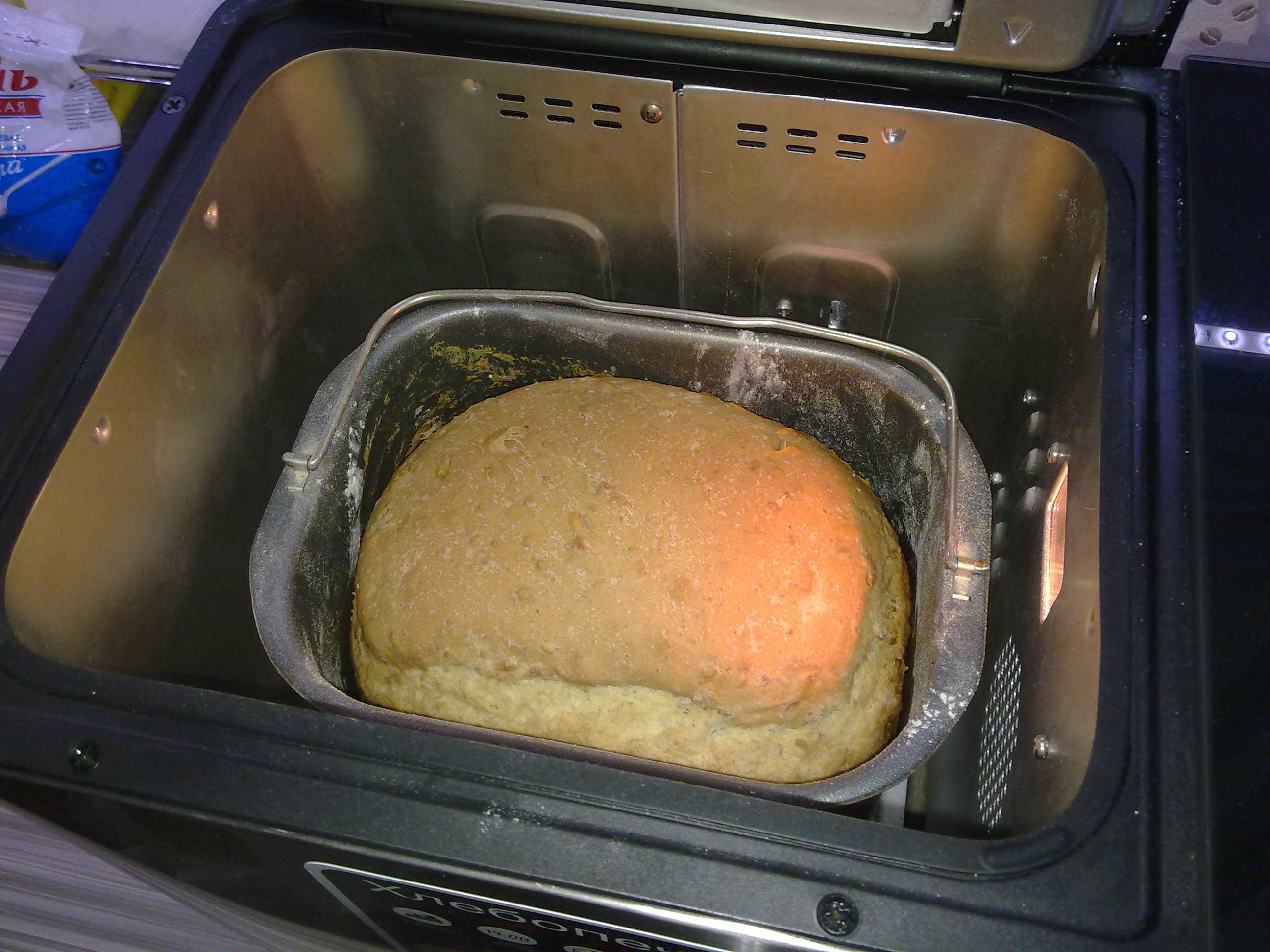 Лучшее тесто для хлебопечки. Хлебопечь внутри. Хлебопечка конструкция. Насадки для батонов хлебопечь. Хлебопечь Telefunken.