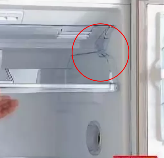 Почему мигает индикатор температуры морозильной камеры у холодильника бош