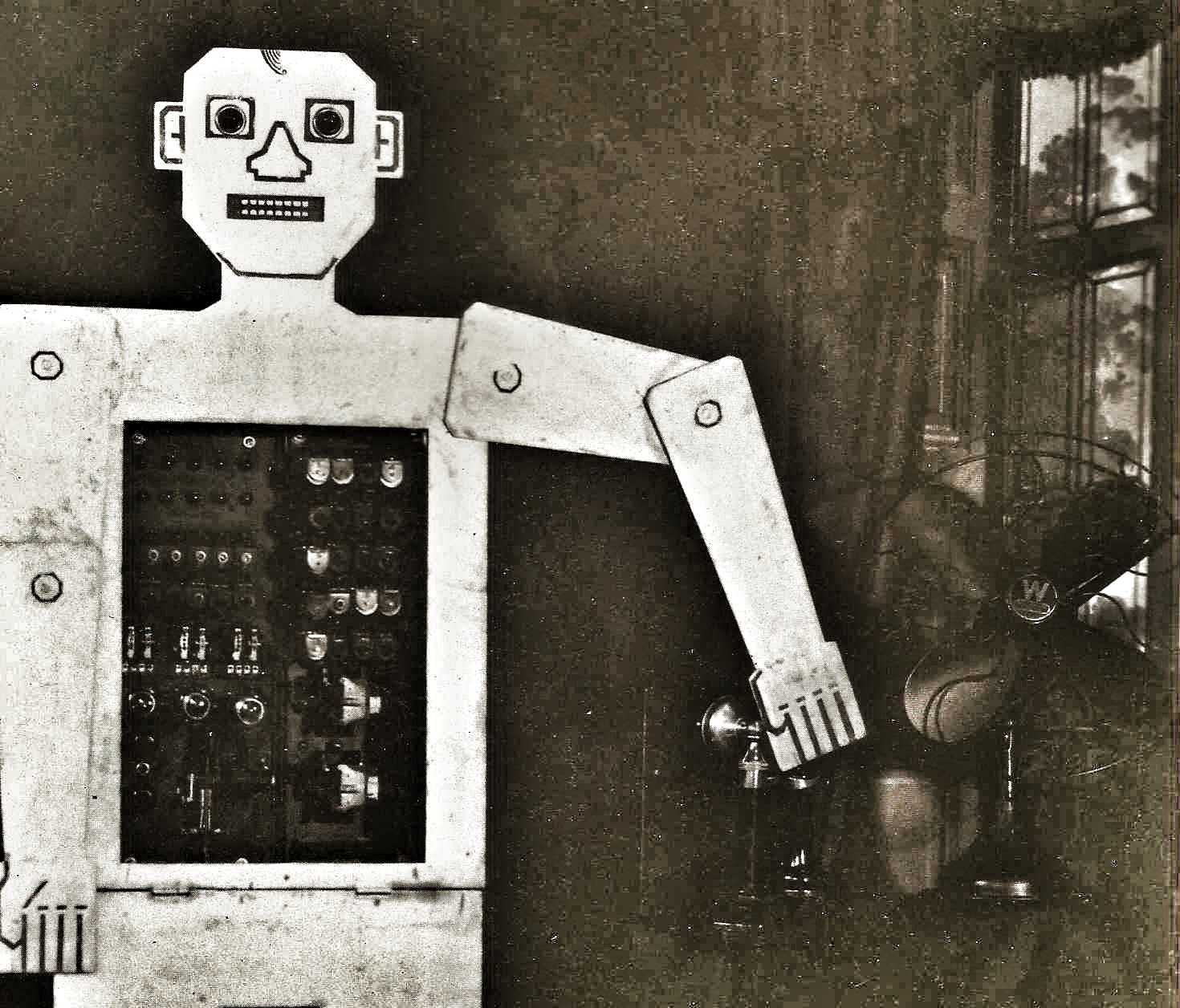 Когда появился первый робот. Робот Герберт Телевокс. Герберт Телевокс робот 1928. Мистер Герберт Телевокс. Инженер Рой Уэнсли.