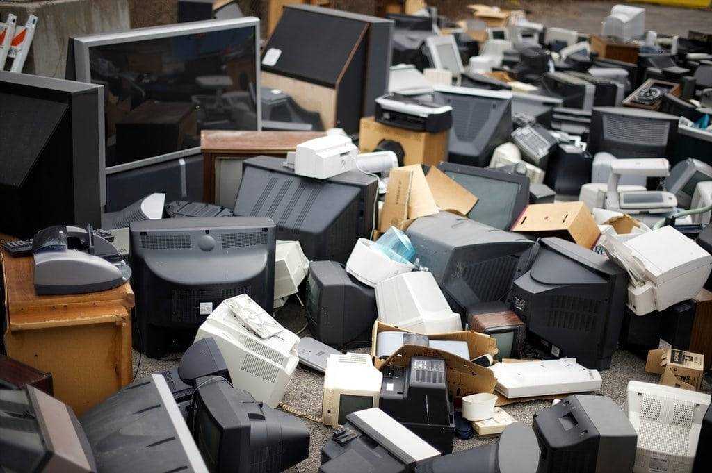 ♻ куда сдать старый компьютер за деньги: куда деть старый ноутбук, монитор от компьютера на утилизацию