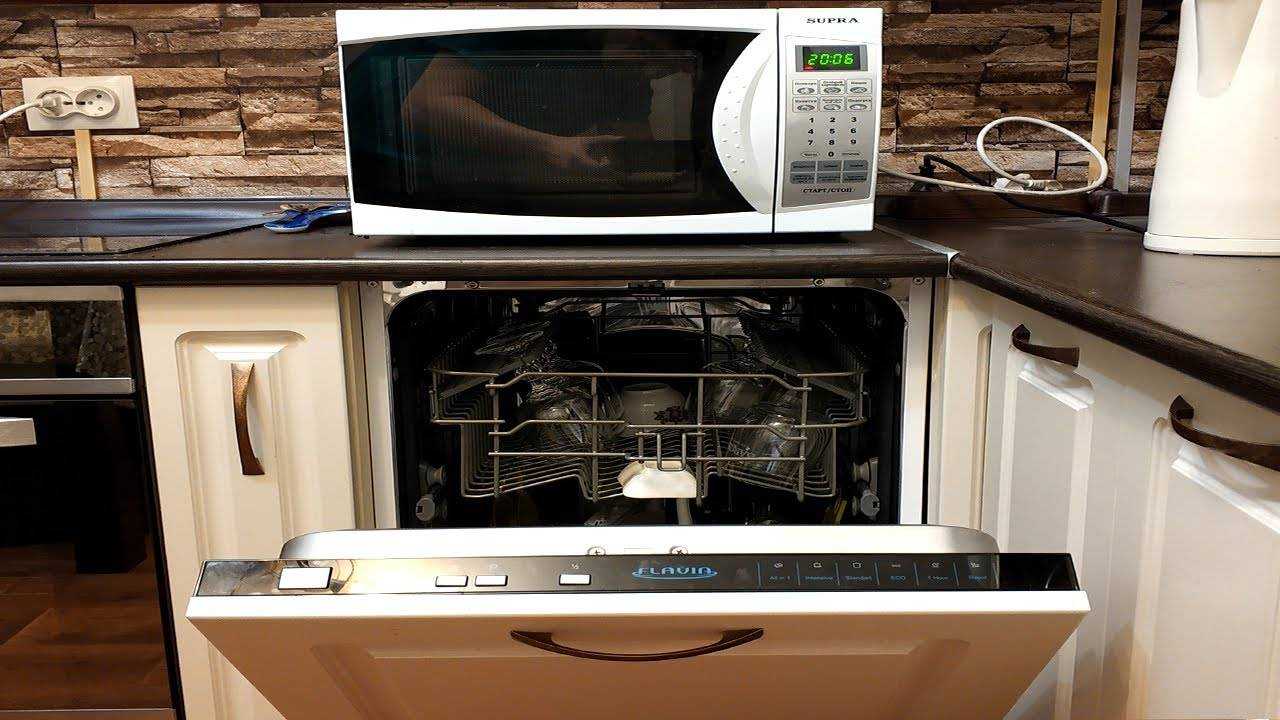 Можно ли ставить микроволновку на холодильник: установка свч техники на электрооборудование