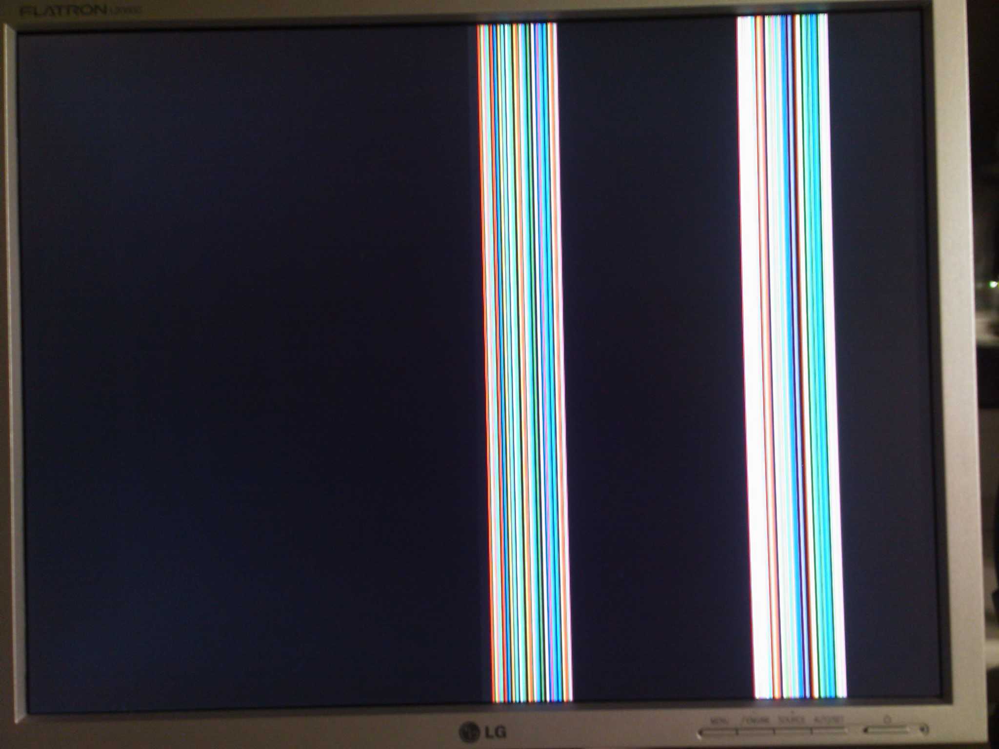 Вертикальная полоса на экране жк телевизора, методы ремонта.