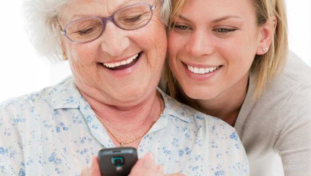 Рейтинг лучших смартфонов для пожилых людей