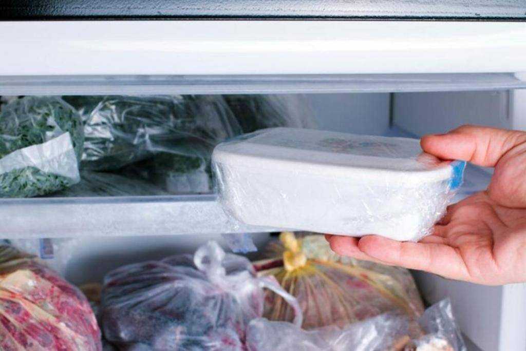Холодильники с капельной системой: что это, принцип работы и уход