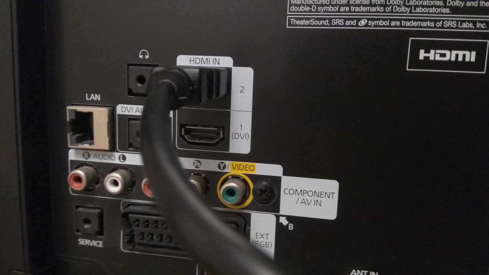 Телевизор источник сигнала HDMI 2. Подключить HDMI кабель к телевизору Samsung. Кабель от компа к телевизору LG. Звук на ТВ через HDMI телевизор LG. Провод ноут телевизор
